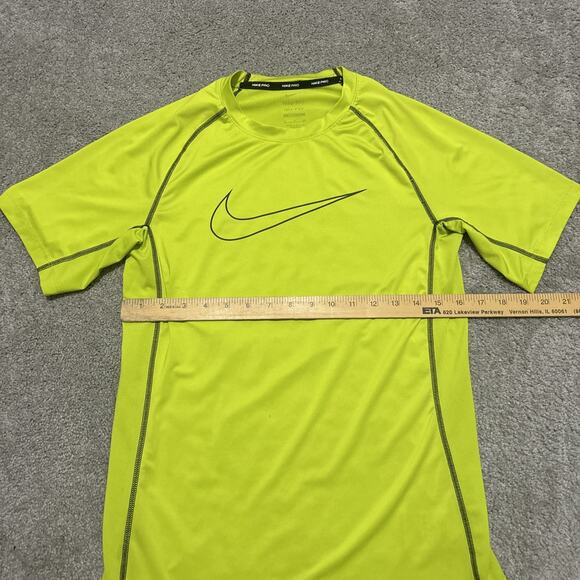 Nike Men's Size Small Pro Short Sleeve Shirt Neon Yellow - Picture 3 of 5